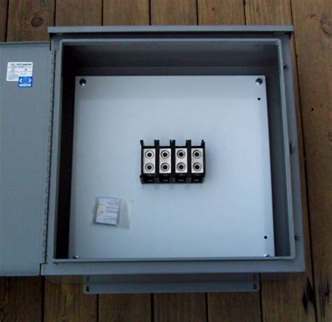 junction box behind mounting block|junction box where to use.